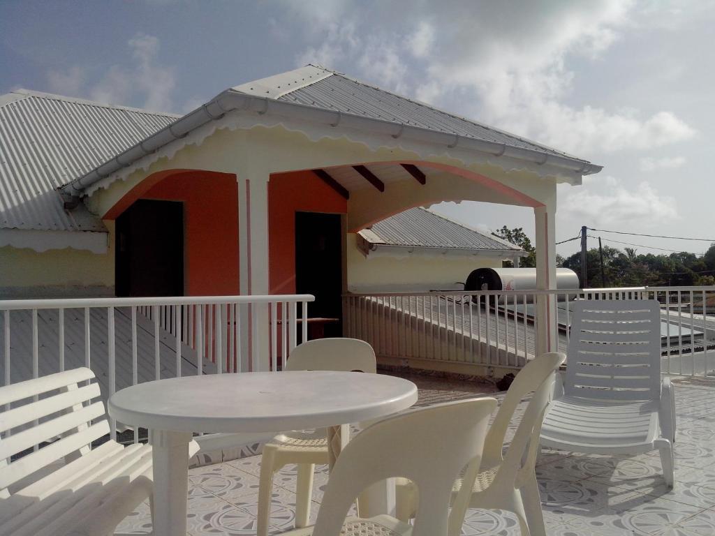 Maison Des Alizes Gros Cap Zimmer foto